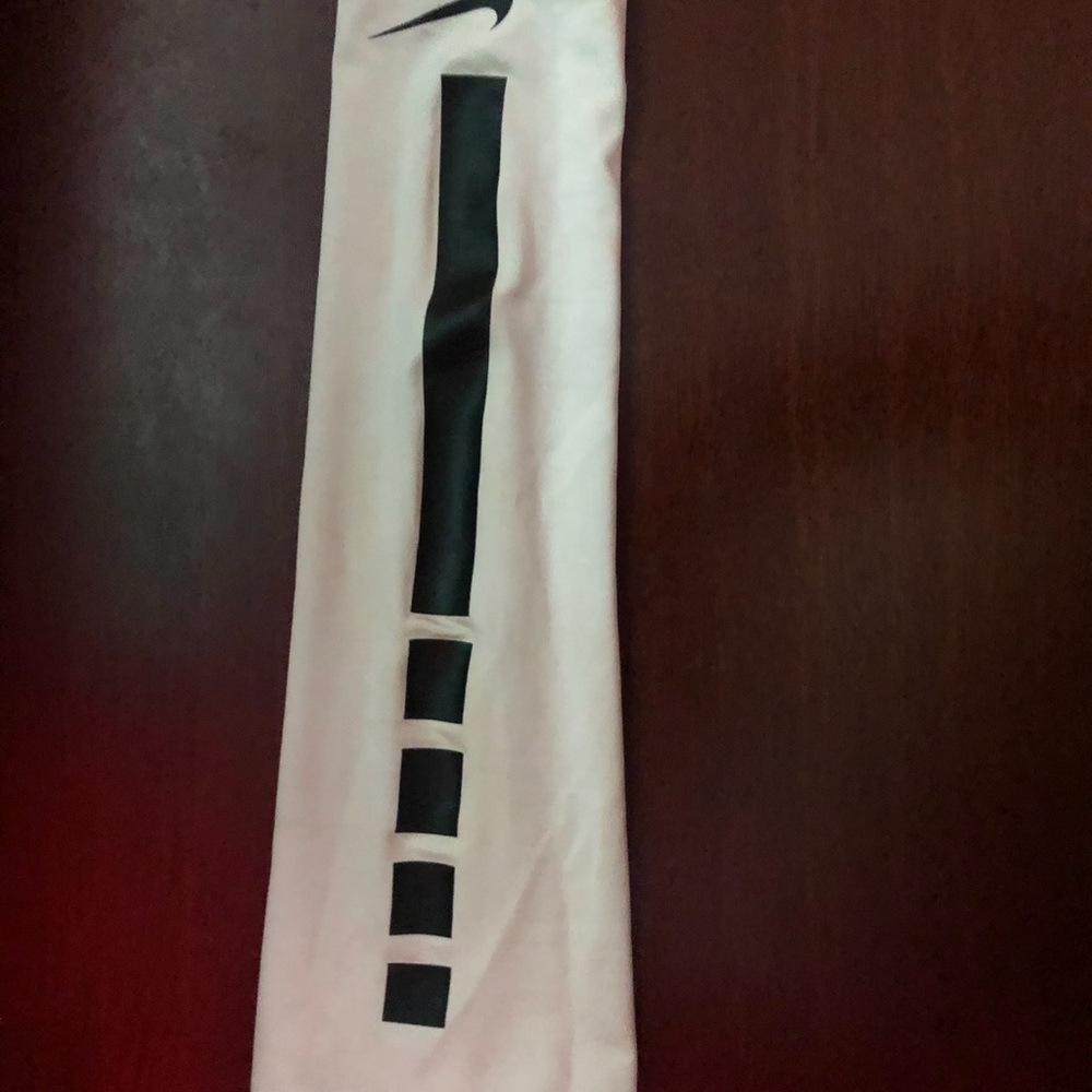 Basketball sleeve